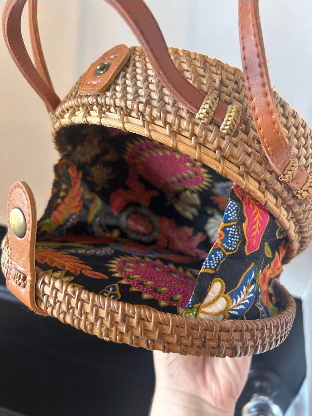 Rattan Crossbody Bag- Round Paisley Liner
